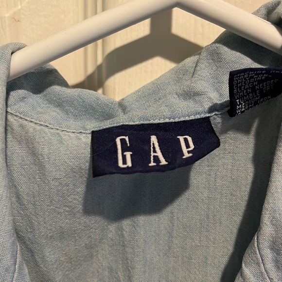 Gap denim button up tank - Picture 2 of 3